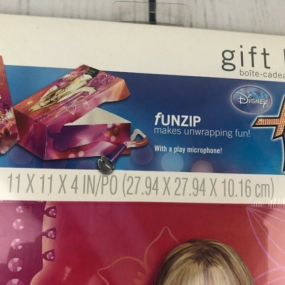 New Hallmark Hannah Montana Gift Box Play Microphone Disney FunZip Sealed - Picture 3 of 6